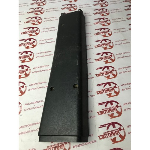 Накладка середньої стійки внутрішня права Citroen Berlingo 2003-2008 9634626177